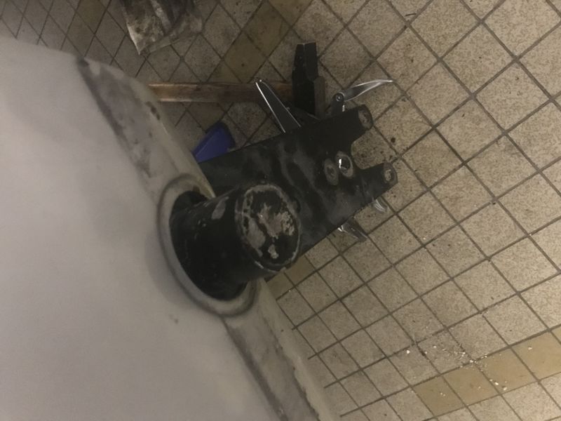 torsion bar stuck in the rear spring plate Pelican Parts Forums