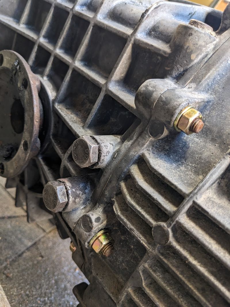 1975 915 transmission, clutch, flywheel, shift rod, shifter, hydraulic